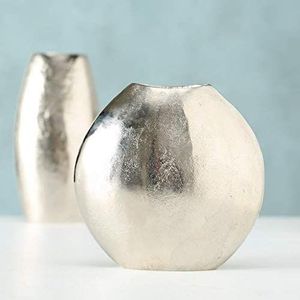 Florero clásico de hierro dorado con diseño minimalista ideal para recepción de oficina corporativa o estética de sala de juntas - Product Image 4