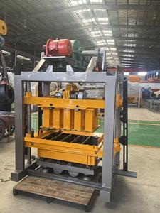 Macchina Automatica QTJ4-40 per la Produzione di Blocchi Cavi in Calcestruzzo - Product Image 2