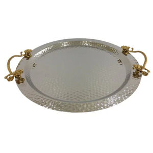 Élégant plateau de service rond plaqué argent avec poignées ornées et finition martelée-Parfait pour la décoration intérieure et la restauration hôtelière - Product Image 1