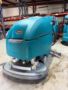 Fregadora de Pisos de Doble Disco con Operador a Pie 545 Horas + ENVÍO GRATUITO - Product Image 4