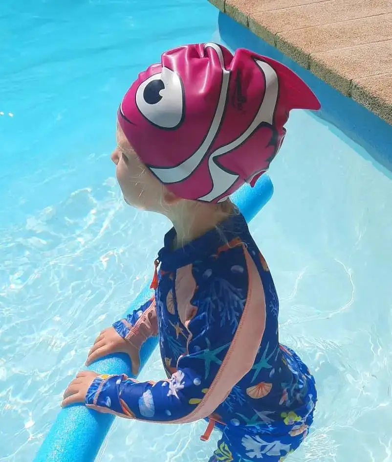 หมวกว่ายน้ำสำหรับเด็กหมวกว่ายน้ำพิมพ์ลายปลามีโลโก้ออกแบบได้ตามต้องการทำจากซิลิโคน