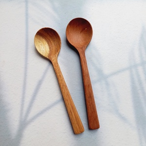 Ustensiles de cuisine cuillères ustensiles en bois Original cuillères à soupe en bois cuillères pour manger hêtre Acacia du Vietnam qualité - Product Image 1