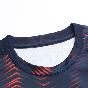 Uniforme de Fútbol Hecho en Fábrica, Manga Corta, 100% Poliéster, Secado Rápido, con Número y Nombre Personalizados Disponibles, Varios Tamaños y Colores - Product Image 3