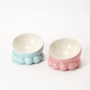 Beau bol en céramique pour animaux de compagnie pour chiots avec conception d'empreinte de patte parfait pour les amoureux et les propriétaires d'animaux partout dans le monde. - Product Image 6