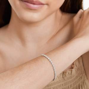 Hermosas Pulseras de Plata de Ley con Diamantes Redondos Cultivados en Laboratorio, Certificados por IGI, Regalo Elegante y Moderno para el Día de San Valentín - Product Image 4