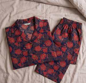 Conjunto de Pijama de Algodón Tejido Térmico para Mujer, Primavera/Verano, Estampado en Bloques, Hecho a Mano, Transpirable, Cuello en V, Largo Completo - Product Image 1