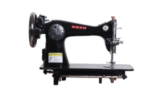 Máquina de Coser Doméstica de Alta Velocidad con Motor de Bomba Manual de Una Sola Aguja y Base Plana de Calidad Premium, Compre al Mejor Precio en India - Product Image 6