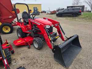 รถแทรกเตอร์เดินตาม MASSEY FERGUSON GC1723E ปี 2023 ขับเคลื่อน 4 ล้อ 40 แรงม้า 55 แรงม้า 25 แรงม้า สำหรับเครื่องยนต์พร้อมชิ้นส่วนหลัก ปั๊ม เกียร์บ็อกซ์  ใหม่/มือสอง - Product Image 4