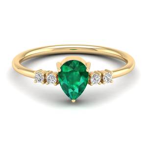 แหวนหมั้นพลอยมรกตทรงลูกแพร์ REYES รุ่นใหม่ น้ำหนัก 0.75 กะรัต ทำจากเงินแท้ 925 พร้อมใบรับรอง GRA ประดับด้วยมอยส์ซาไนต์ - Product Image 6