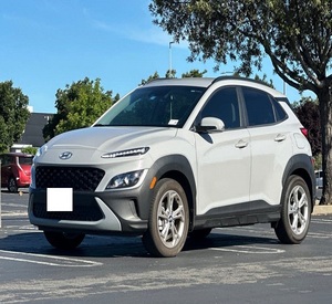 HYUNDAI KONA SEL FWD 2023 - Product Image 1