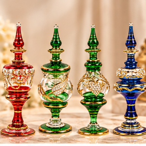 Frascos de Perfume de Vidrio Soplado a Mano con Detalles en Oro |   Botellas de Attar Árabe de Lujo con Adornos Decorativos Dorados - Product Image 6