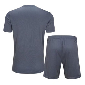 Ropa de fútbol para hombres con logotipo personalizado, precio al por mayor y servicio OEM, diseño de conjuntos de corte automatizado - Product Image 2