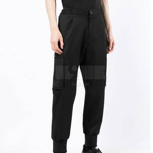 Pantalones cargo hechos a medida Nuevo estilo Pantalones de lona casuales Patrón recto de cintura media Disponible en colores personalizados Directamente Pakistán - Product Image 3