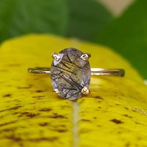 Bague de fiançailles et de mariage en argent sterling 925, moissanite noire personnalisée, taille ovale, sertie à griffes, certifiée, bijoux fins pour femmes - Product Image 1