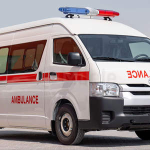 TOYOTA HIACE HR AMBULANCIA 2.5D BLANCA USADA 2025 - Product Image 1