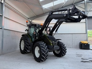 Tracteur agricole Valtra Green Farm 4x4, tracteur à roues, haute productivité, machines agricoles - Product Image 2