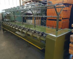 Machine textile motorisée à double tête manuelle Colleoni pour bobinage, 30 broches, 4 têtes, pour soie, 400V 1.5kW, fabriquée en Italie - Product Image 2