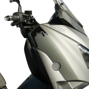 2 Pezzi Adesivi Protettivi 3D in Gel per Angoli Compatibili con Moto Yamaha XMAX 300 e X MAX 300 - Product Image 1