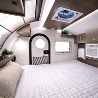 Mini-caravane moderne et légère en forme de larme, design pliable, construction en aluminium et acier inoxydable pour voitures/SUV de petite taille