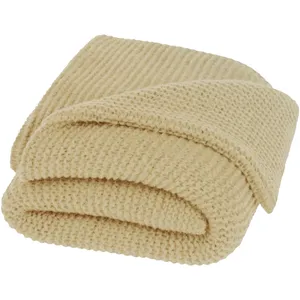 Couverture Raschel Suzy GRS, produit de merchandising durable et écologique - Product Image 4