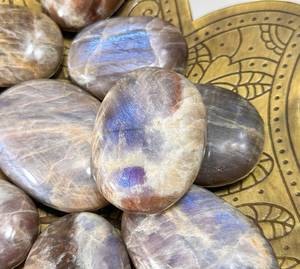 หินปาล์มมูนสโตนธรรมชาติคริสตัลบำบัดที่กลมกลืนกันสำหรับความสุขและสัญชาตญาณหินปาล์มขนาดใหญ่ - Product Image 6