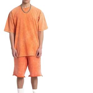 Conjunto de Camiseta y Pantalones Cortos Personalizados con Cuello Redondo, Estilo Urbano, Lavado Ácido Vintage, Decolorado al Sol, Camiseta Holgada de Corte Cuadrado, Conjunto Deportivo para Hombre - Product Image 5