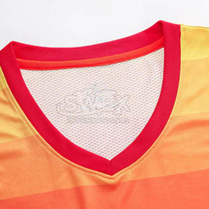 Uniforme de Baloncesto de Secado Rápido y Económico, Ropa Deportiva Personalizada para Equipos, Uniforme de Baloncesto Masculino de Alta Calidad - Product Image 3