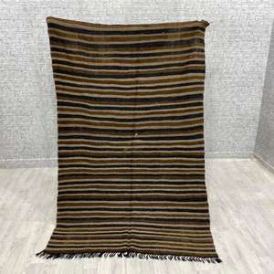 Couverture marocaine faite à la main, authentique artisanat berbère, couverture douce tissée à motifs tribaux, décoration d'intérieur, cadeau - Product Image 1