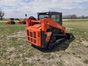Chargeuse compacte Kubota avec broyeur forestier – Meilleur prix - Product Image 1