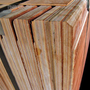 Grado Keruing Face 28mm Madera contrachapada Pegamento impermeable Núcleo de madera dura E0 Formaldehído estándar utilizado para pisos de contenedores de envío - Product Image 6