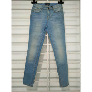 Jean slim pour dames Design de marque personnalisé Fabriqué en BD Nouveautés Prix de gros Pantalon en denim pour femmes Taille moyenne - Product Image 2