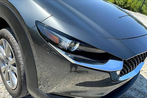 2025 Mazdq 2,5 S Preferred 4dr SUV AWD 2.5L 4cyl 6A - Product Image 3