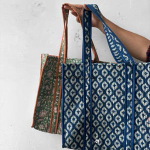บล็อกมือพิมพ์ผ้าฝ้ายแฮนด์เมดอินเดียกระเป๋าช้อปปิ้งกระเป๋าผู้หญิงกระเป๋าแฮนด์เมดบล็อกพิมพ์กระเป๋าสะพายผ้า - Product Image 3