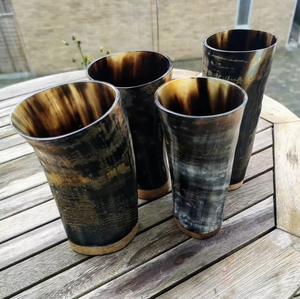 Authentique tasse de corne à boire en céramique artisanale Tayyab faite à la main en Inde avec un design unique - Product Image 2