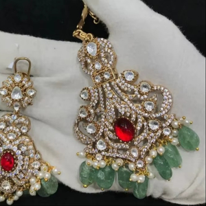 Conjunto de cadena de eslabones chapados en oro de moda Joyería de moda de latón elegante para uso diario Collar artificial - Product Image 1