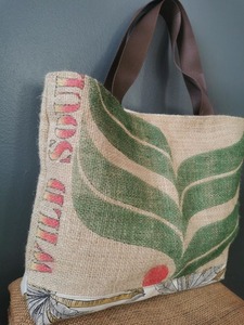 Bolsas de Yute natural multicolor de gran tamaño con asas Uso superior perfecto Sacos de lona de lujo de primera calidad Precios superiores - Product Image 6