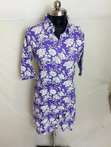 เสื้อคลุมผ้าฝ้ายมีกระดุมพิมพ์ลายดอกไม้สีม่วงปกและแขน3/4 - Product Image 3