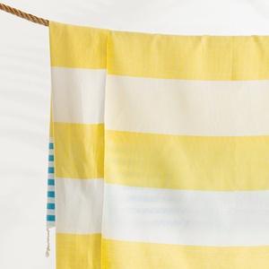 Toalla de Playa Turca Cabana, Rayas Amarillas y Turquesas, 100% Algodón Peshtemal - Product Image 3