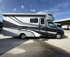 Very Clean Used 2021 2020 T-i-f-f-i-n W-a-y-f-a-r-e-r 25R-W Rvs Camper Motorhomes Travel Trailer - Product Image 4