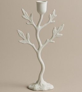 Bougeoir en aluminium noir audacieux avec un design de silhouette de feuille complexe, chandelier botanique mat enduit de poudre, décor de luxe - Product Image 3