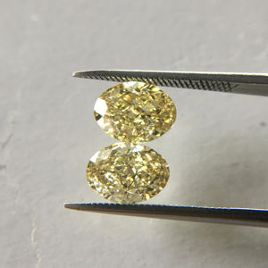 เพชรทรงหลวม VS2วงรีสีเหลืองน้ำตาลแฟนซี1.53กะรัตเพชรทรงหลวมที่ผ่านการรับรองจาก Gia แท้สำหรับการทำเครื่องประดับ - Product Image 1