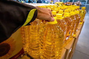 น้ำมันดอกทานตะวันกลั่นน้ำมันทำอาหารน้ำมันจากประเทศจีน - Product Image 4