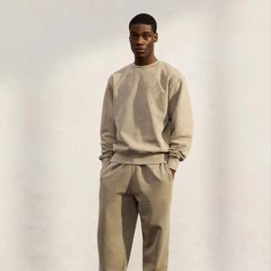 Stylish Garment Dyed <b>Crewneck</b> <b>Sweatshirt</b> for <b>Men</b> Comfortable and Durable Ideal for Casual and Workwear - Product Image 3