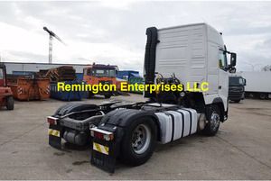 Camion tracteur Volvo FH 12.420 d'occasion 2003, 6x2, cabine haute, diesel, transmission manuelle, transport logistique d'occasion - Product Image 3