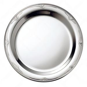 จานชาร์จขอบสีเงินหรูหราพร้อมอุปกรณ์ขัดและขอบคลื่นใบไม้สำหรับตกแต่ง - Product Image 1