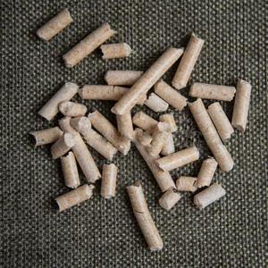 Granulés de bois de qualité supérieure, densité 600 kg/m3 - 800 kg/m3, granulés de biomasse DIN+ Plus & ENplus A1/A2, granulés de bois de Paulownia pour la vente en gros - Product Image 3