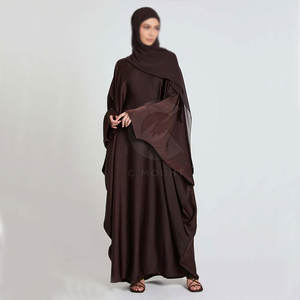 Vêtements islamiques personnalisés Abaya pour femmes Robe musulmane Abaya pour femmes Robe décontractée de couleur unie Costume deux pièces Abaya pour femmes Robe musulmane - Product Image 3
