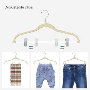 ไม้แขวนกำมะหยี่แบบขายส่ง พร้อมคลิปปรับระดับกันลื่น สำหรับใช้ในโรงแรม ตู้เสื้อผ้า ไม้แขวนกางเกงสำหรับจัดระเบียบตู้เสื้อผ้าตามสั่ง - Product Image 5