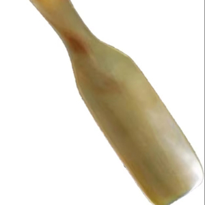 Cuerno de zapato de búfalo de alta calidad, elevador de zapatos decorativo, cuerno de zapato con soporte de bucle para tamaño personalizado a la venta a muy bajo precio - Product Image 1