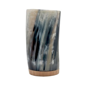 Taza de cuerno y colección de vidrio finamente pulida para beber estilo rústico adecuado para Bar cocina y uso tradicional del festival - Product Image 2